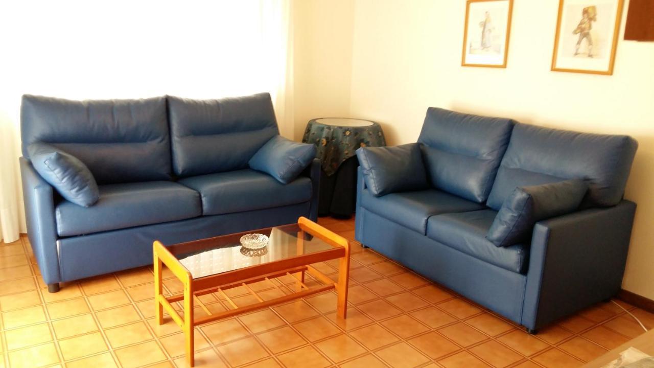 Apartamentos Turisticos Arosa Ogrove オ・グローベ エクステリア 写真