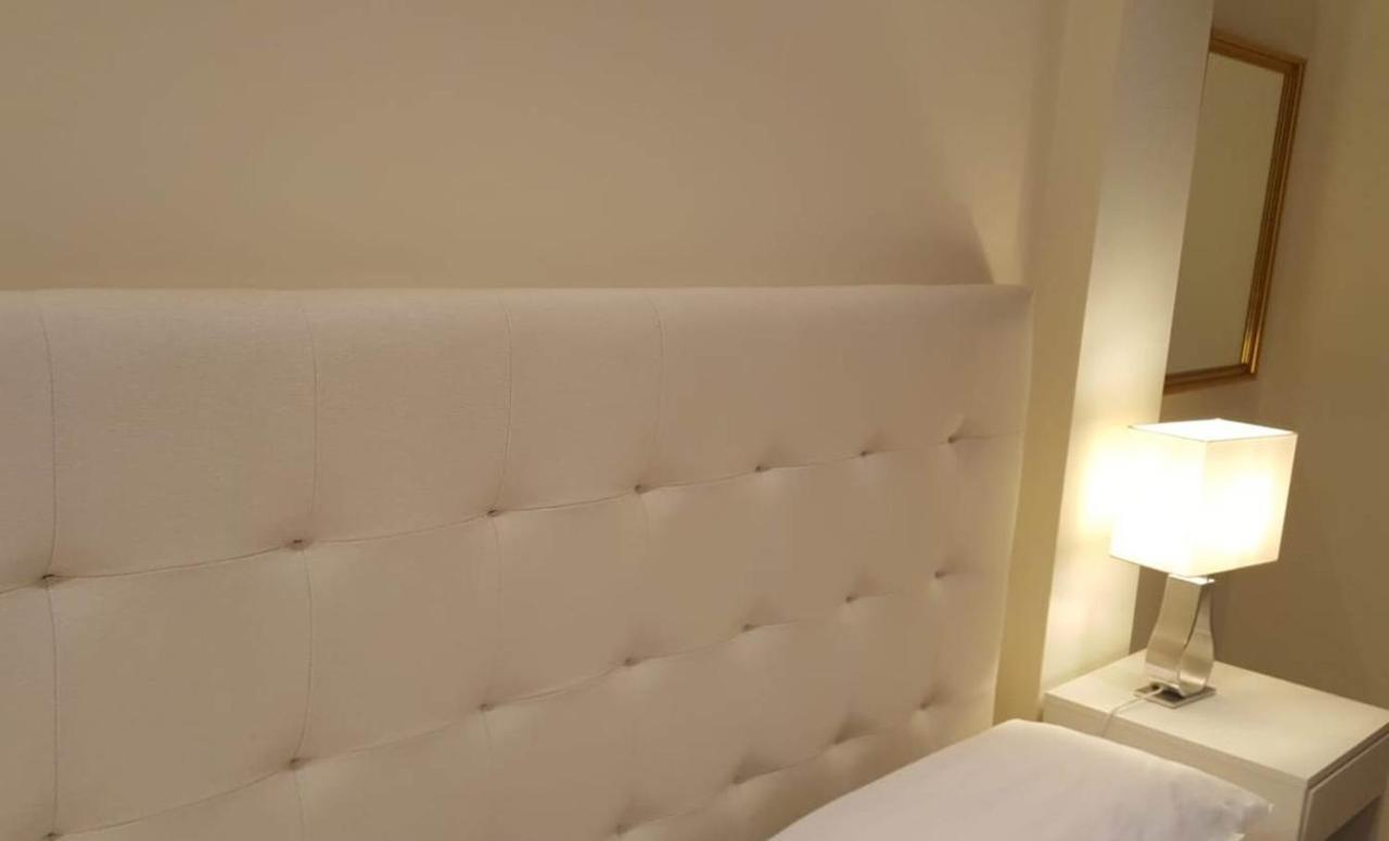 Apartamentos Turisticos Arosa Ogrove オ・グローベ エクステリア 写真
