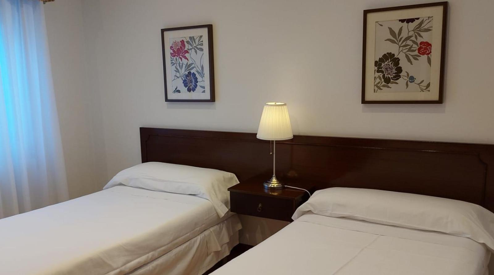 Apartamentos Turisticos Arosa Ogrove オ・グローベ エクステリア 写真