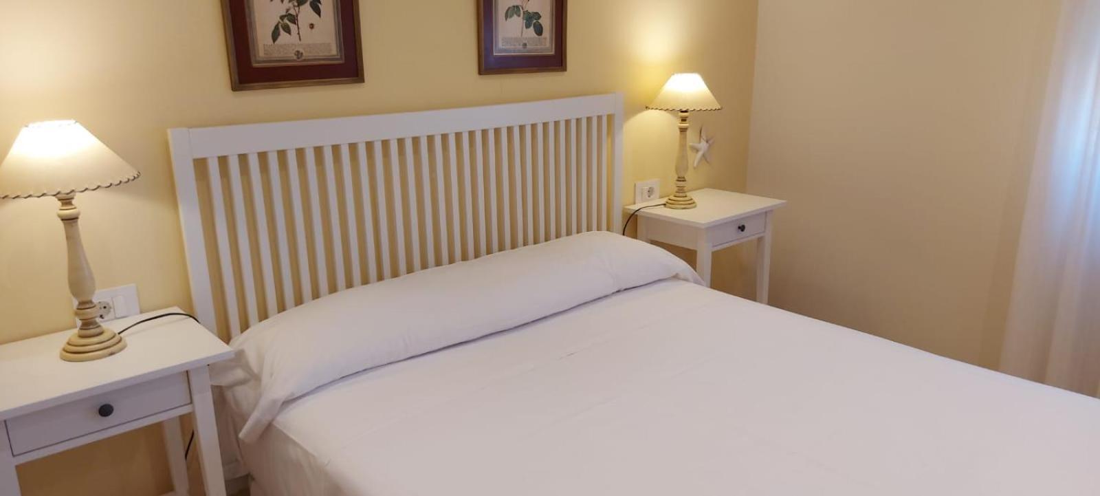 Apartamentos Turisticos Arosa Ogrove オ・グローベ エクステリア 写真